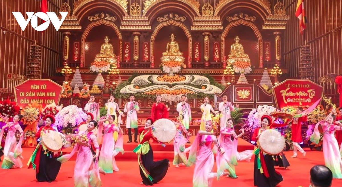 Yen Tu Spring Festival opens first festive heritage season of world heritage site